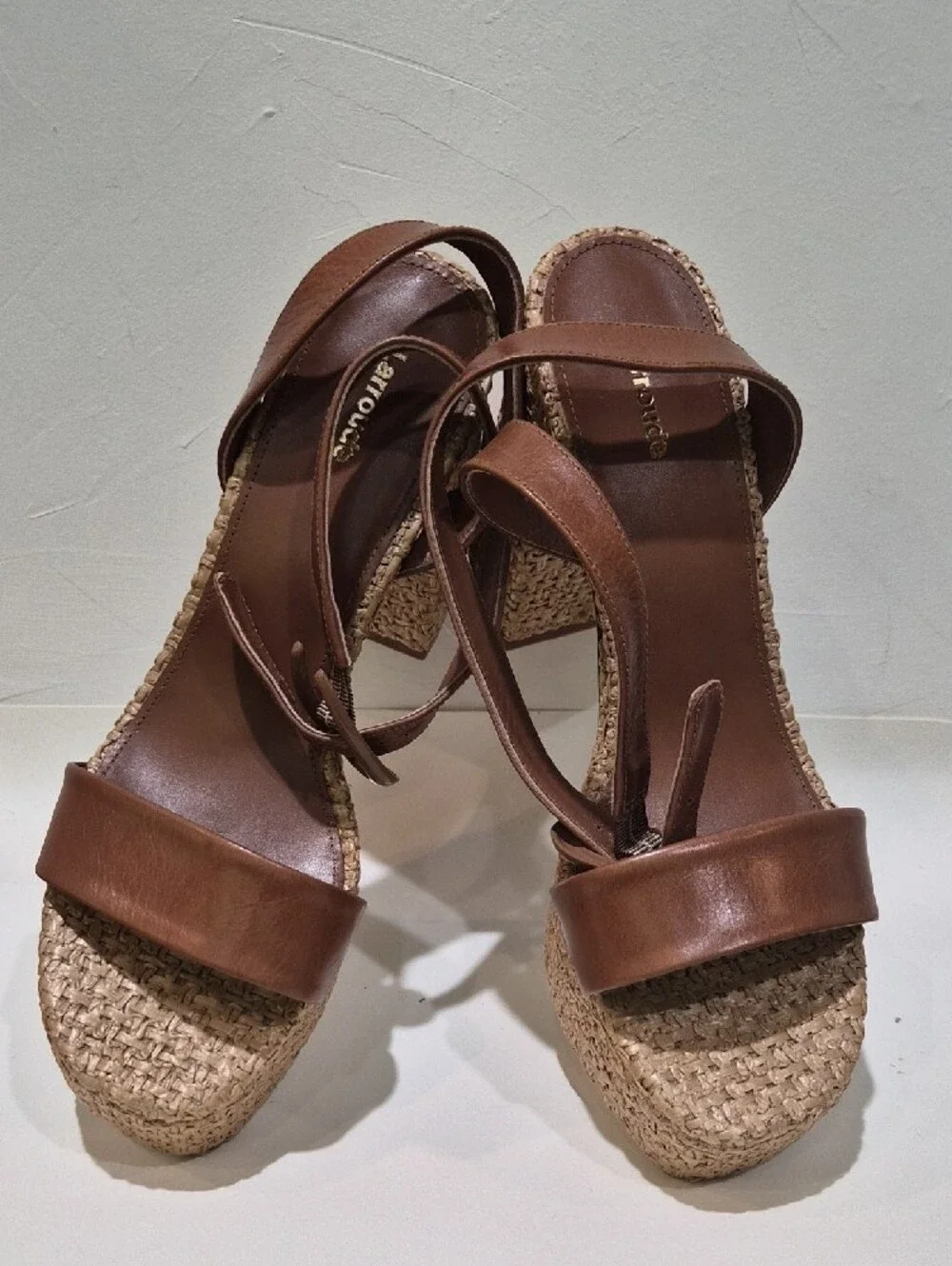 Larroude Dolly Verona Sandal in Caramel/Raffia NWT Size 10